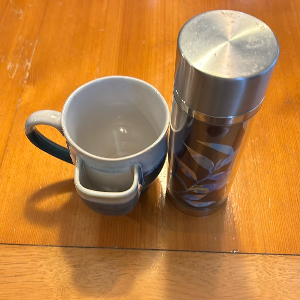 Starbucks tea infuser and mug with teabag holder